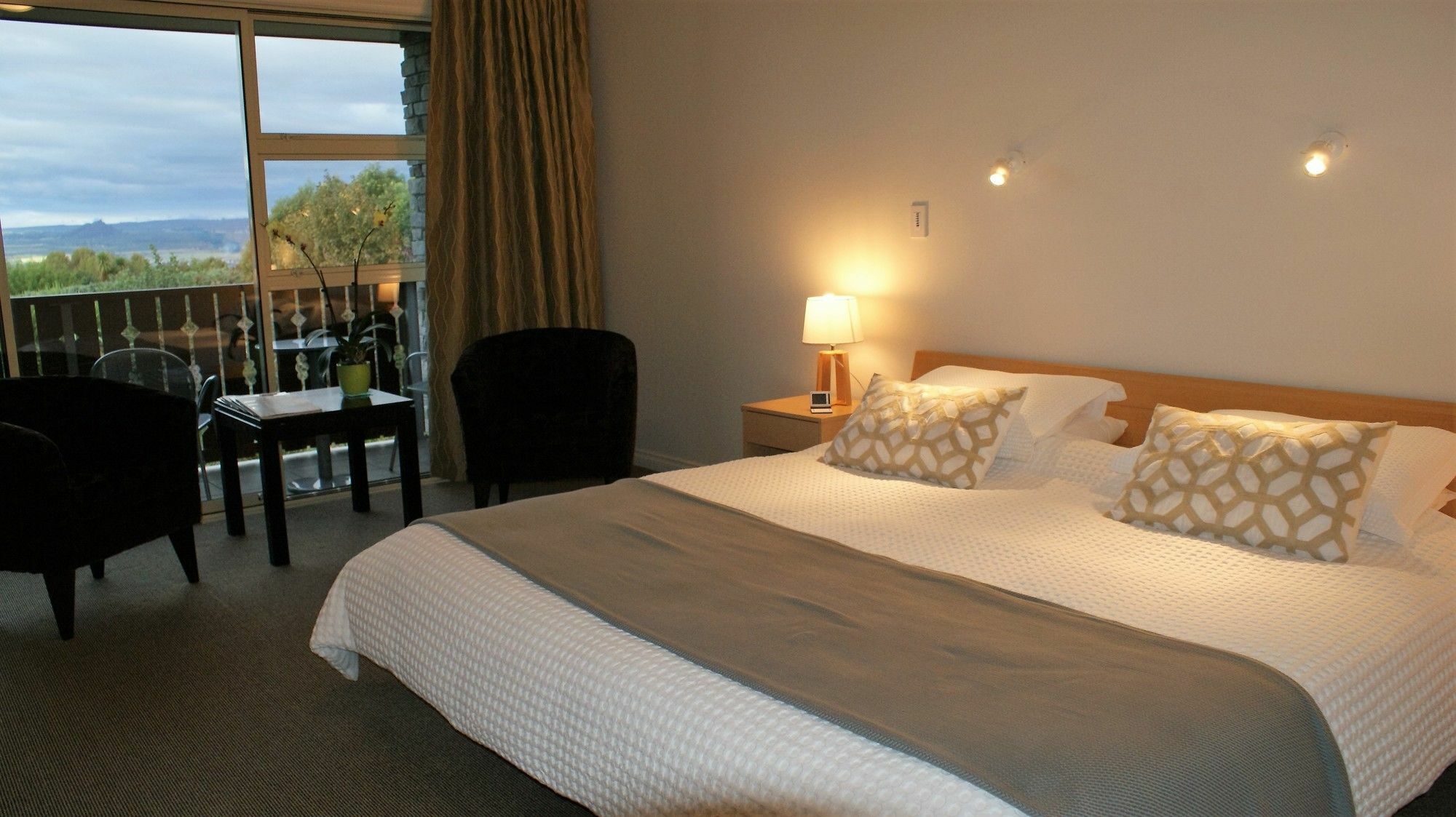 Chalet Eiger Lago Lago Taupo Esterno foto